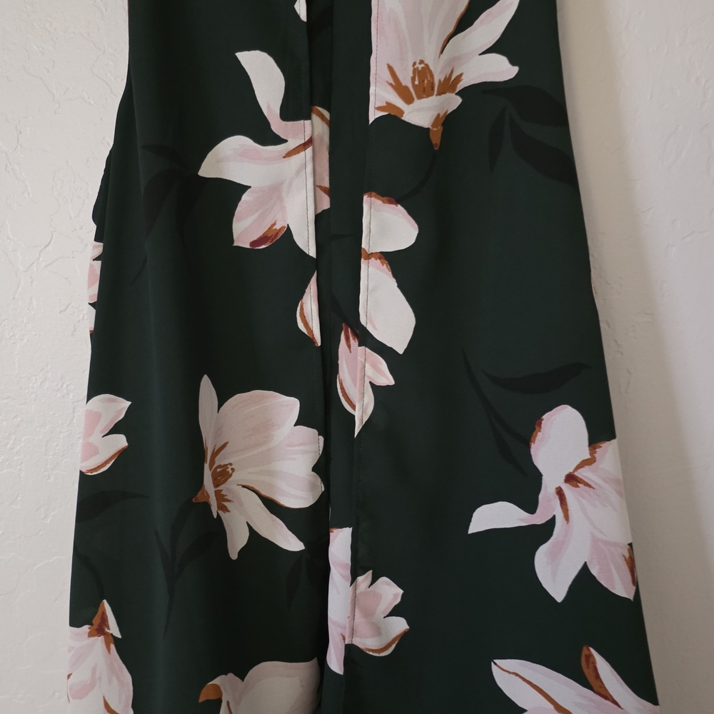 Floral Sleeveless Dress - Picture 2 of 2